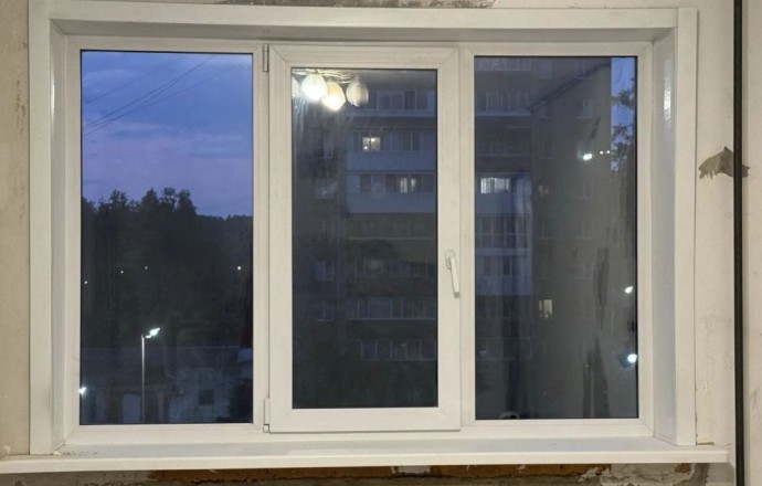 Продам окно пластиковое 2000*1360