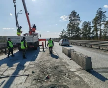 1 апреля дорожники приступили к ремонту второй части эстакады на 42-м километре Екатеринбургской кольцевой автодороги