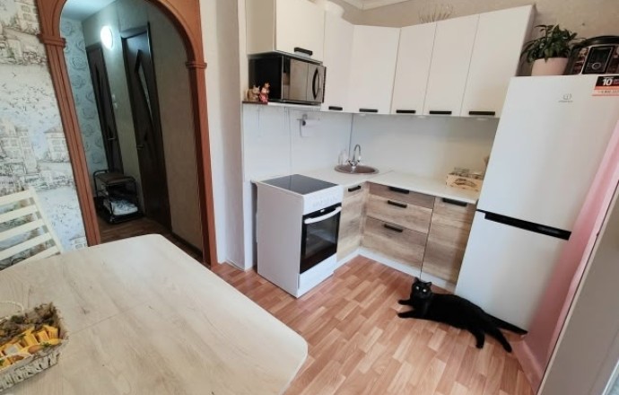 Продается 1-комнатная квартира, ул. Кузнецова 12, Заречный