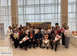 Маша Пермякова солировала с Уральским государственным русским оркестром