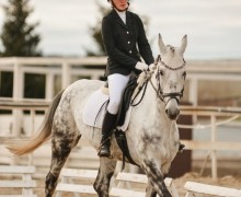 Воспитанницы клуба Добрая лошадь привезли 13 медалей с соревнований!