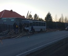 Автобус по маршруту 112 попал в аварию