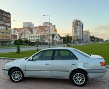 Toyota Corona, 1996