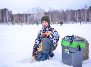 15 марта профком Белоярской АЭС провел традиционный турнир по подлёдной рыбалке