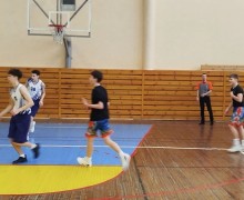 22 февраля 2026 года в поселке Рефтинский прошли соревнования по баскетболу 3х3, собравшие 6 команд