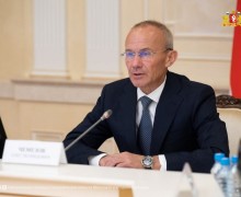 Подать документы на обучение в программе «Управленческие кадры Урала» теперь можно не только на сайте, но и во фронт-офисе в Екатеринбурге