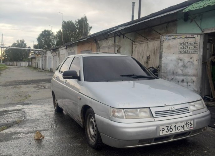 ВАЗ (LADA) 2112, 2005