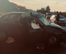 ВЫЕХАЛ НА ВСТРЕЧКУ, ПОДВЕРГ ОПАСНОСТИ ДЕТЕЙ