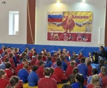 Зареченские самбисты завоевали девять медалей на турнире в Сысерти
