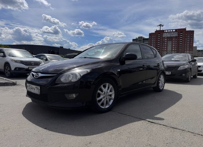 Hyundai i30, 2011