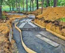 В Заречном продолжаются работы по благоустройству пешеходной зоны на улице Курчатова