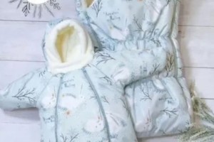 Продам тёплый детский комбинезон Baby go, размер 68 см, и зимний конверт с шапочкой