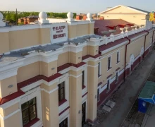 Денис Паслер выделил дополнительные 45 миллионов рублей на реставрацию Ирбитского драмтеатра