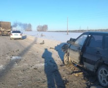 Сотрудники Госавтоинспекции Заречного устанавливают обстоятельства ДТП, в котором пострадали 2 человека