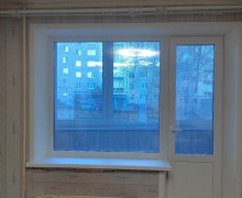 Услуги по остеклению и ремонту балконов