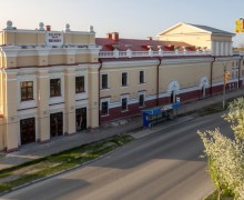 Денис Паслер выделил дополнительные 45 миллионов рублей на реставрацию Ирбитского драмтеатра