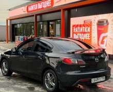 Mazda 3, 2010