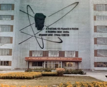 Любите старые фоточки так, как любим их мы?