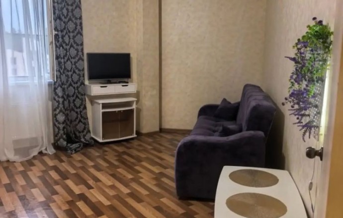 Сдам 1-к квартиру на длительный срок
