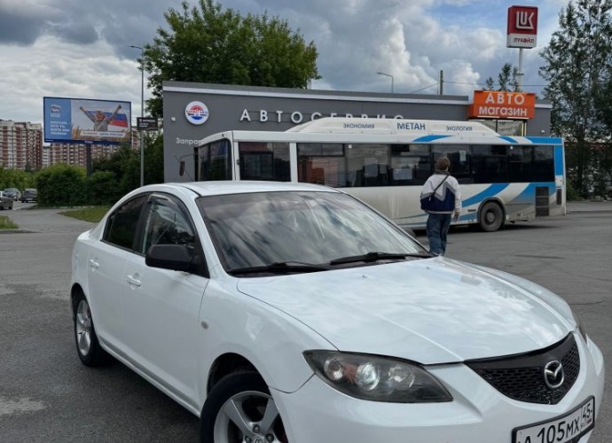 Mazda 3, 2004