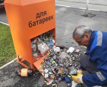 Сегодня из экобоксов вывезли батарейки