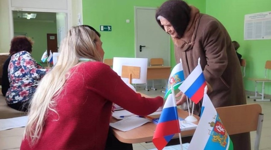 Участковые избирательные комиссии начали работу на избирательных участках