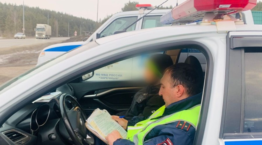 В Белоярском районе 17-летнего водителя отстранили от управления автомобилем