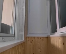 Услуги по остеклению и ремонту балконов