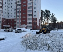 Организована механизированная уборка придомовых территорий