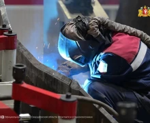 Врио губернатора Свердловской области Денис Паслер оценил мощности Уралмашзавода и пообщался с работниками предприятия