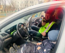 Интересную экскурсию для воспитанников детского сада «Светлячок» провели сотрудники Госавтоинспекции