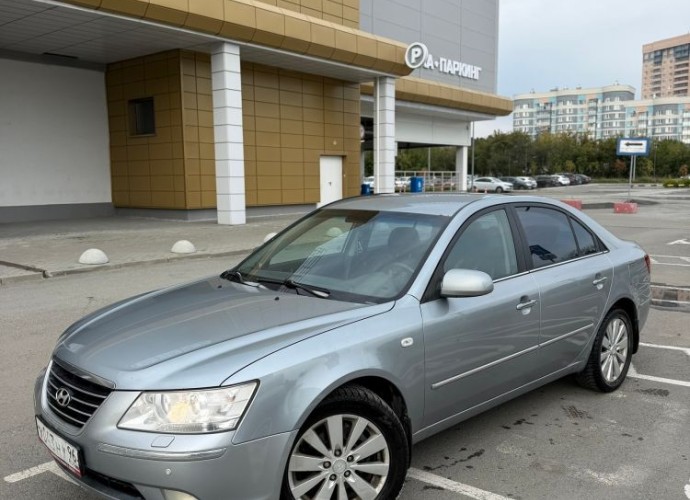 Hyundai Sonata, 