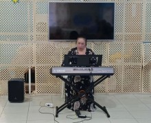 Юные музыканты ДМШ Заречного выступили в пансионатах «Рябинушка» и «Забота»