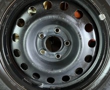 Продам зимние колёса Yokohama Ice Guard IG 50 205/60 R16