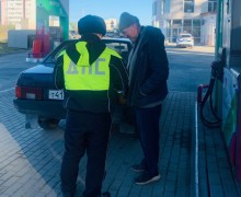 Госавтоинспекция Заречного напоминает водителям о безопасности на заправках