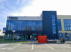 В Богдановиче завершается строительство современного физкультурно-оздоровительного комплекса «Родина»