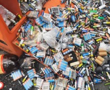 Сегодня из экобоксов вывезли батарейки