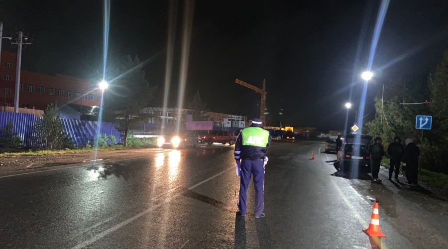 Госавтоинспекция Заречного устанавливает обстоятельства ДТП со смертельным исходом