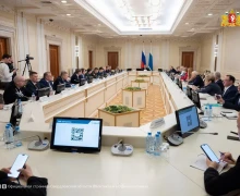 Подать документы на обучение в программе «Управленческие кадры Урала» теперь можно не только на сайте, но и во фронт-офисе в Екатеринбурге