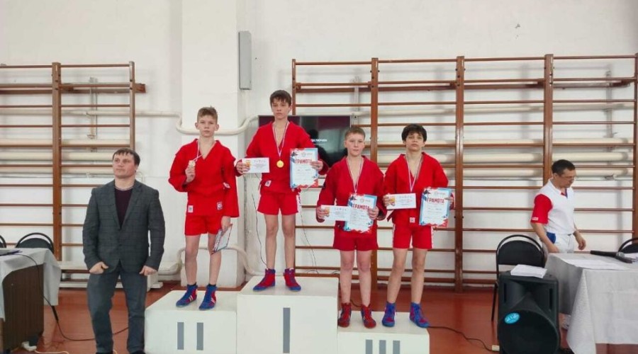 Самбисты СШ Десантник прошли отбор на Первенство Свердловской области