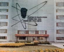 Любите старые фоточки так, как любим их мы?