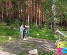 Наслаждаемся тёплыми летними вечерами и гуляем по строящейся экотпропе