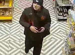 Полиция Заречного разыскивает мужчину, совершившего кражу в магазине