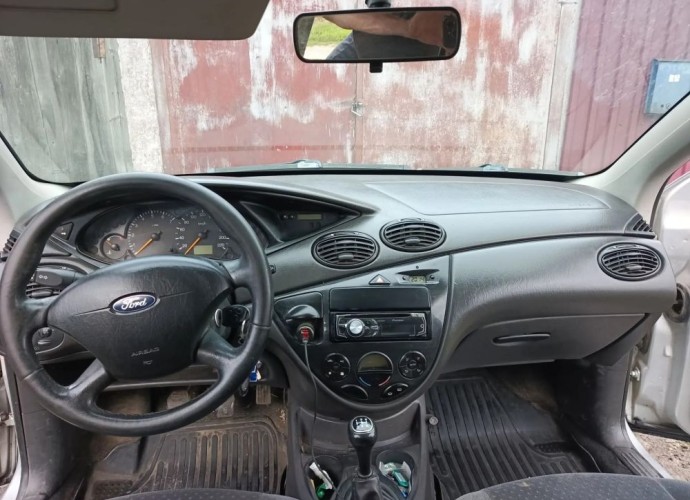 Ford Focus, 2004