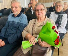 Мама пятерых детей из Заречного получила знак «Материнская доблесть» III степени
