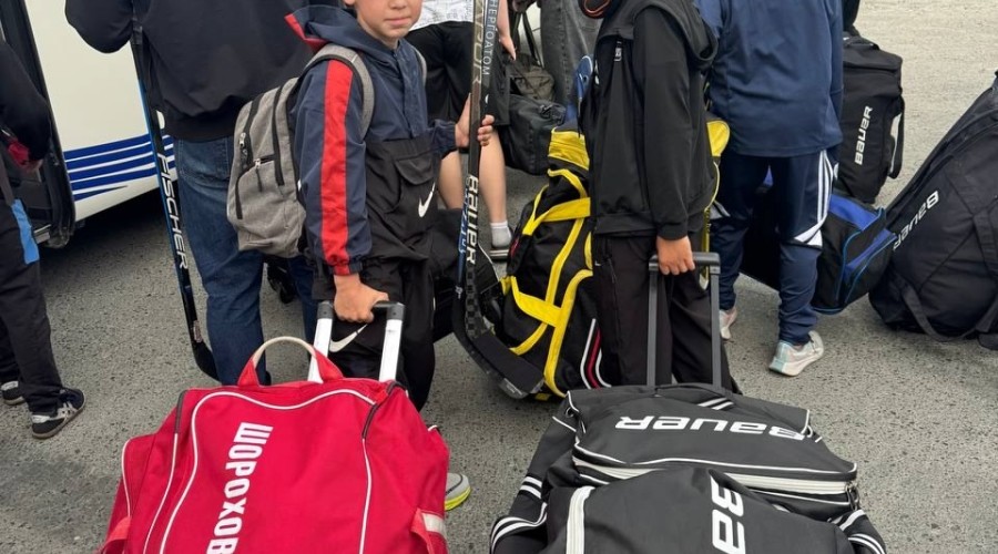 Юные хоккеисты СК Феникс продолжают подготовку к новому соревновательному сезону