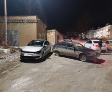 В период с 24 марта по 30 марта 2025 года на территории обслуживаемой отделом Госавтоинспекции МО МВД России «Заречный» зарегистрировано 14 дорожно-транспортных происшествия, из которых 1 учетное, пострадали 3 человека