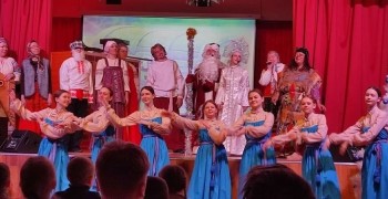 Новогоднюю сказку Морозко в детской музыкальной школе показали больше 15 раз!