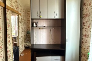 Стенка на заказ с двумя тумбами: прочный материал, серая плёнка, 10 000 ₽