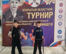 Боксеры из Заречного успешно выступили на областном турнире в Новоуральске